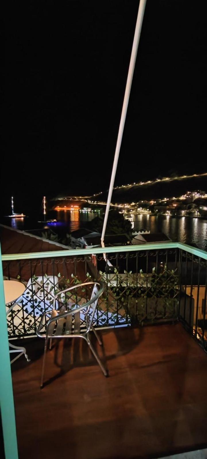 89 Steps Symi Apartman Kültér fotó