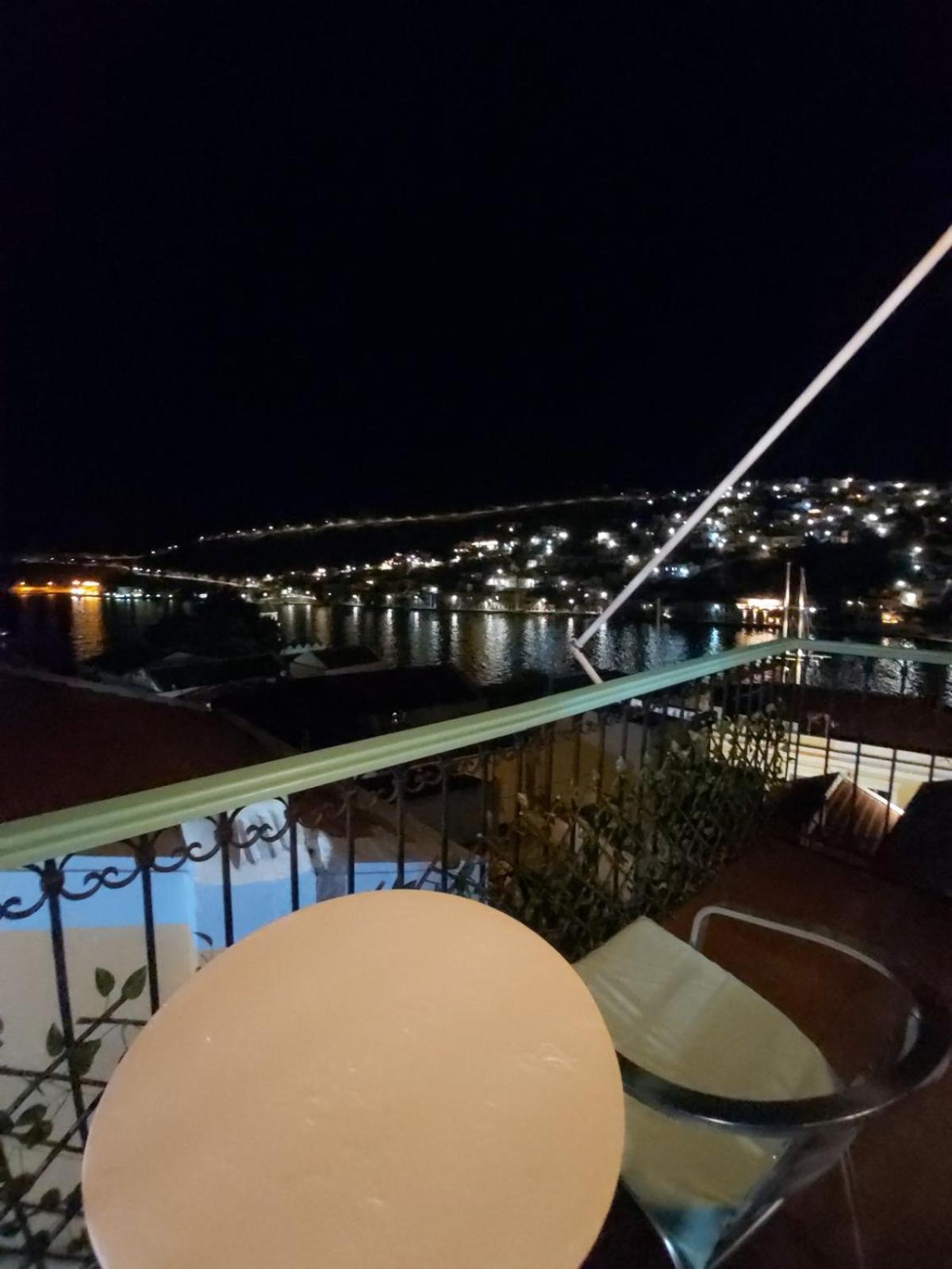89 Steps Symi Apartman Kültér fotó